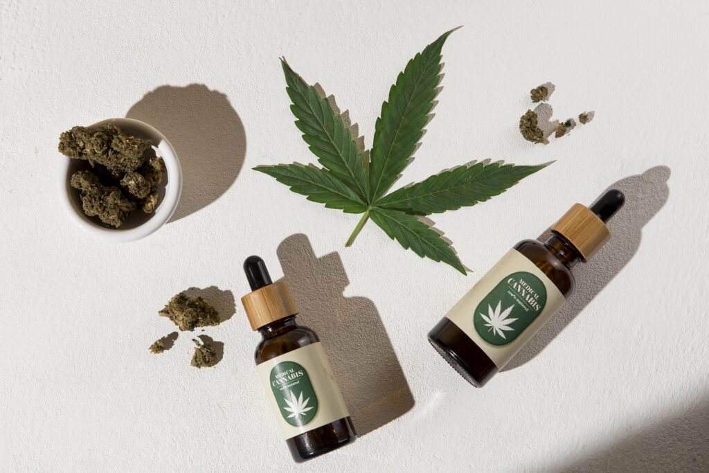 organic-cbd-oil-dropper-arrangement